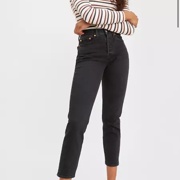 Ankle Cropped Button Fly Women Jeans 